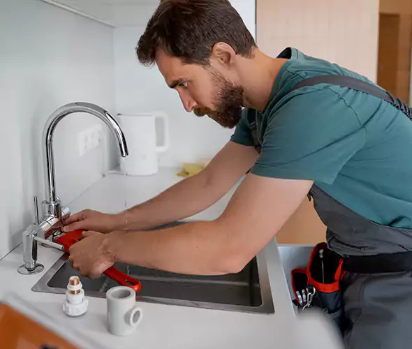 Professional Faucet Replacement Specialist in University Place, WA: Schedule Affordable Faucet Replacement Services with Us