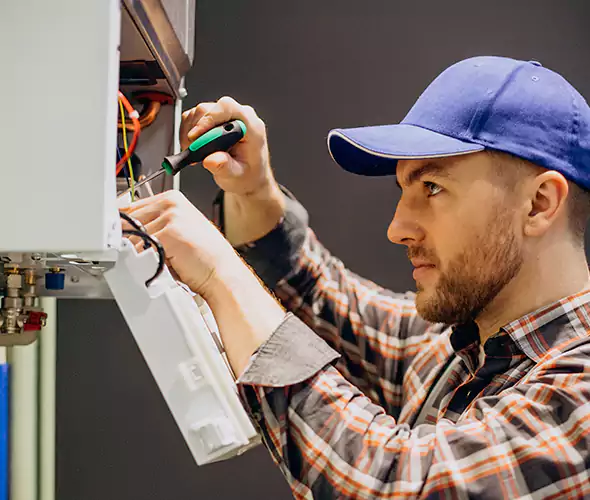 Expert Plumber for Tankless Water Heater Maintenance in University Place, WA: Schedule Professional Maintenance Services with Us