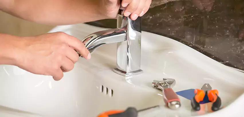 Bathtub Faucet Replacement in University Place